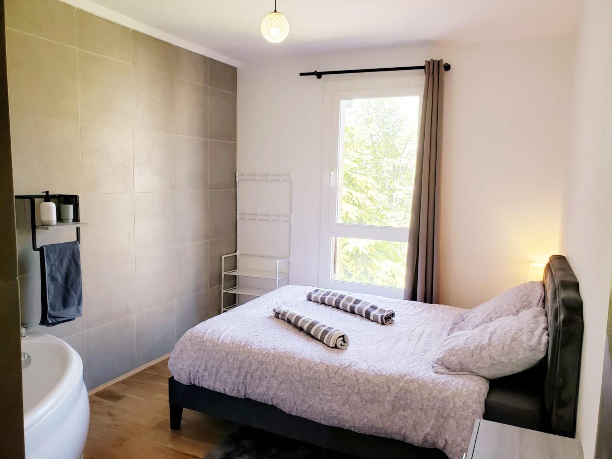 Suite From 1 To 6 - Bathtubs In Rooms - Air Conditioned Residential Appartement - Self-Arrival - Wifi - Netflix Disney - Kitchen - Laundry - Parking Avignon Exterior photo